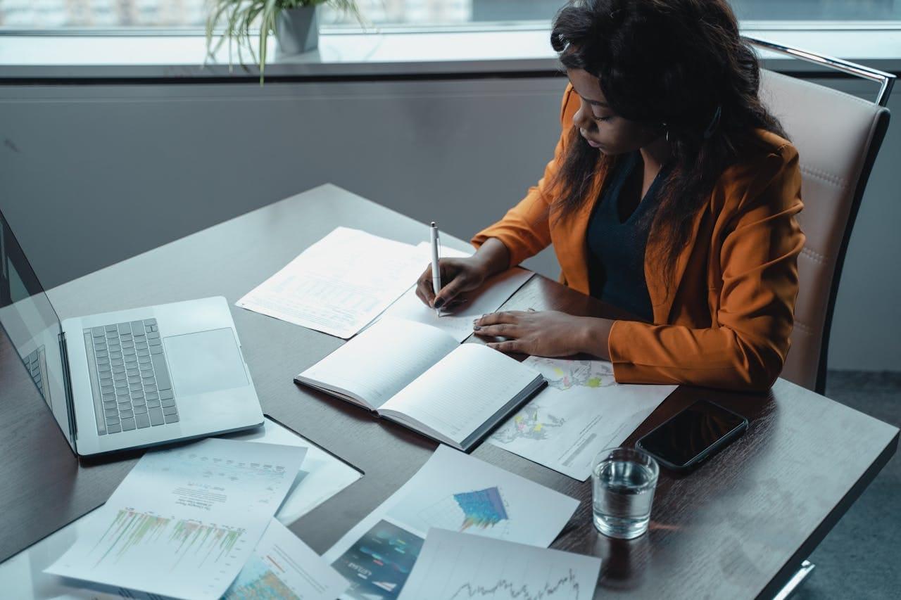 Le processus de prise de décision dans les organisations : rationnel et intuitif