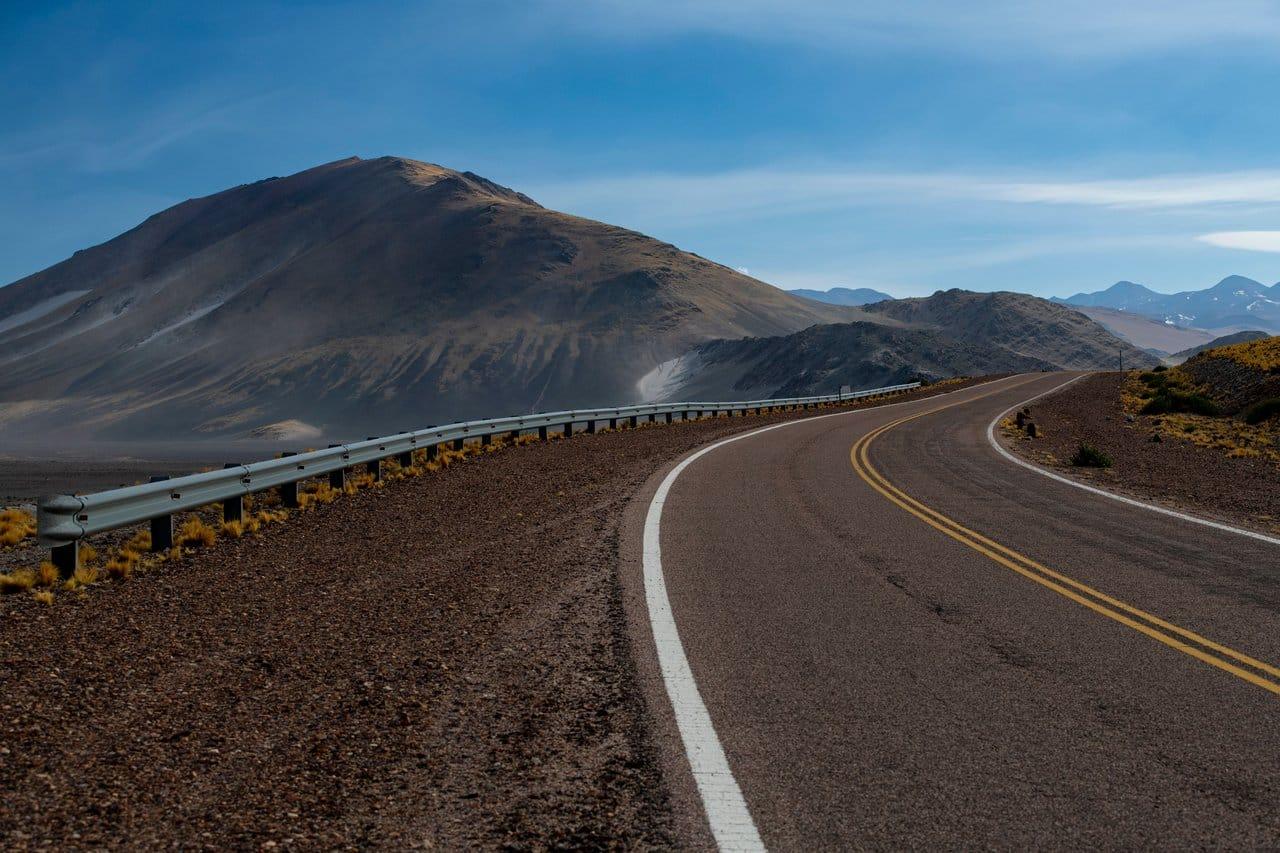 BPM vs AI Agents: Why Process Software Is the Guard-Rail Layer for Agentic AI